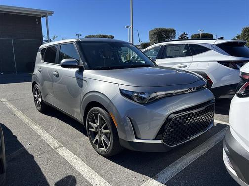 2024 Kia Soul EX