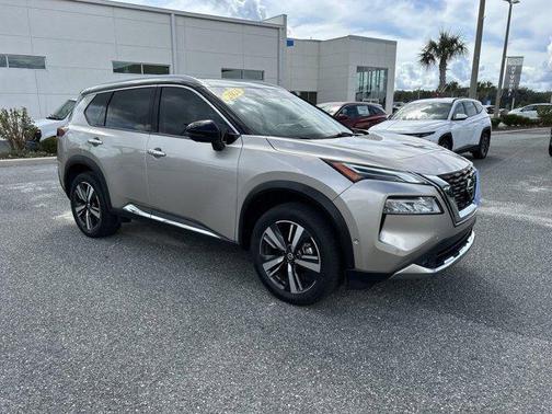 2021 Nissan Rogue Platinum