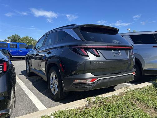 2022 Hyundai TUCSON SEL