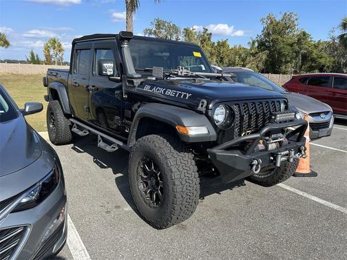 2020 Jeep Gladiator Sport