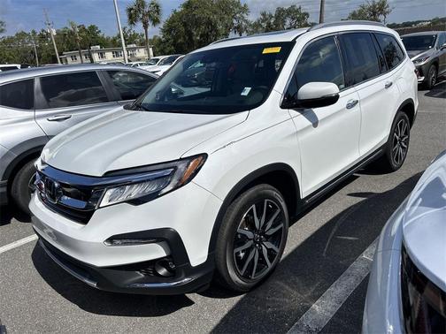 2022 Honda Pilot Touring 7-Passenger