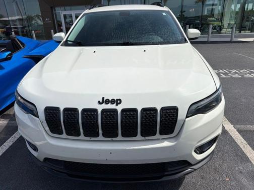 Pearl White Pearlcoat 2019 Jeep Cherokee Latitude Plus