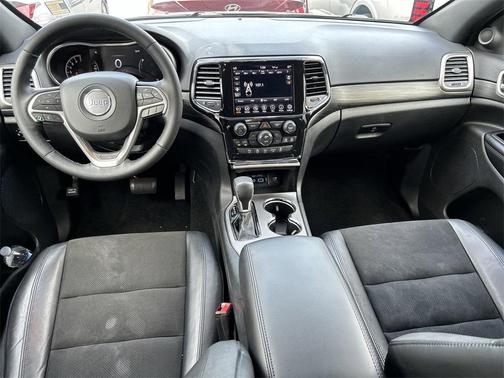 2022 Jeep Grand Cherokee WK Laredo