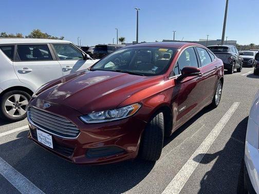 2014 Ford Fusion Hybrid SE