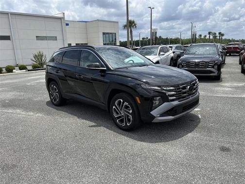 2025 Hyundai TUCSON Hybrid Limited