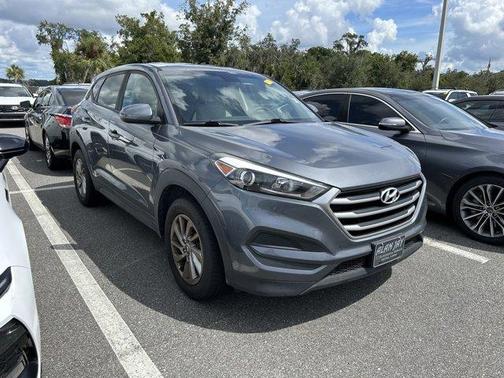 2018 Hyundai TUCSON SE