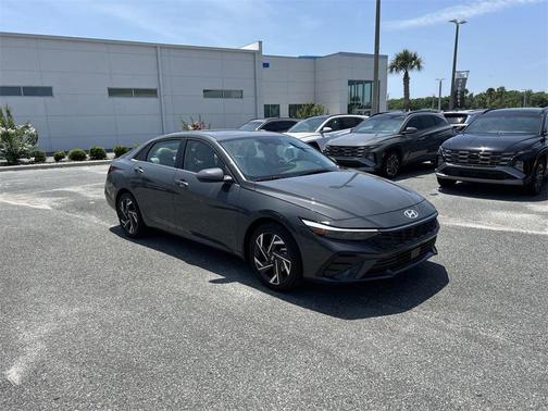 2025 Hyundai ELANTRA HEV Limited