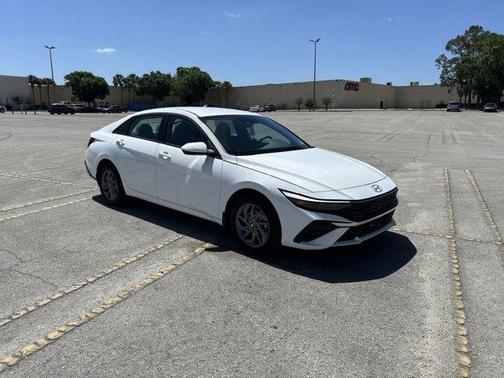 2025 Hyundai ELANTRA HEV Blue