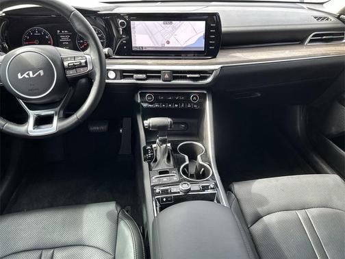 2023 Kia K5 EX