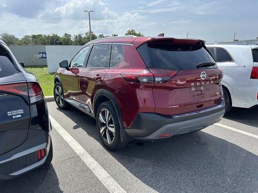 2021 Nissan Rogue SL