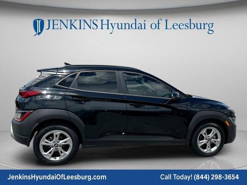 Abyss Black Pearl 2023 Hyundai KONA SEL