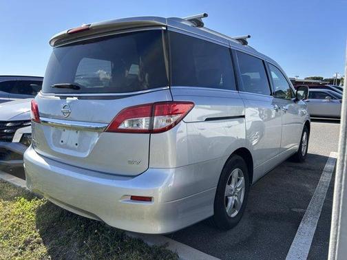 2017 Nissan Quest SV