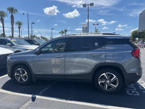 2020 GMC Terrain SLT