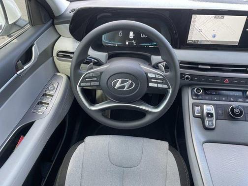 2025 Hyundai PALISADE SE