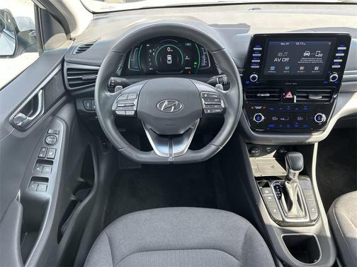 2020 Hyundai IONIQ Hybrid SEL