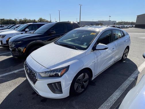 2020 Hyundai IONIQ Hybrid SEL