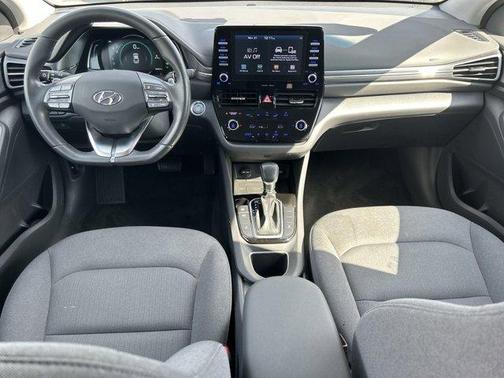 2020 Hyundai IONIQ Hybrid SEL