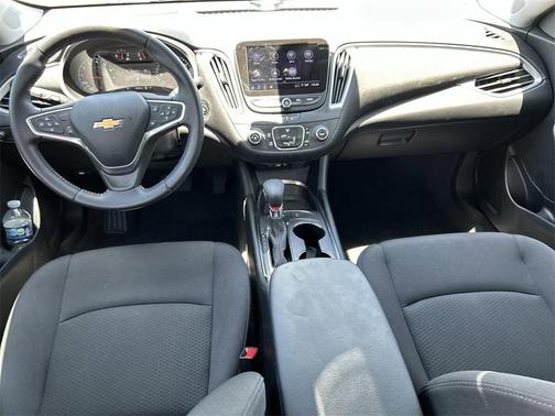 2022 Chevrolet Malibu RS