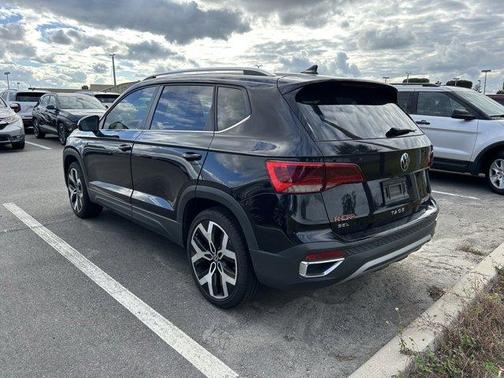 2022 Volkswagen Taos 1.5T SEL
