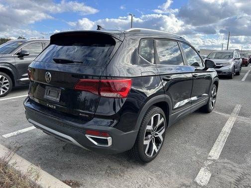 2022 Volkswagen Taos 1.5T SEL