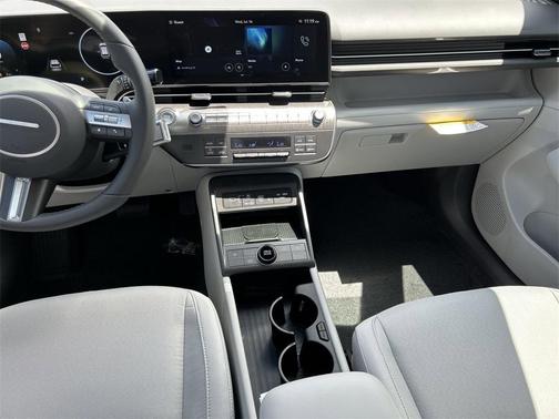 2025 Hyundai KONA SEL Convenience