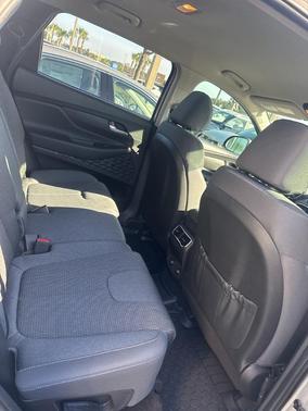 2022 Hyundai SANTA FE SE