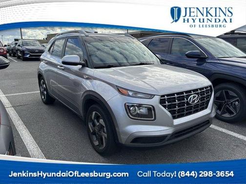 2023 Hyundai VENUE SEL