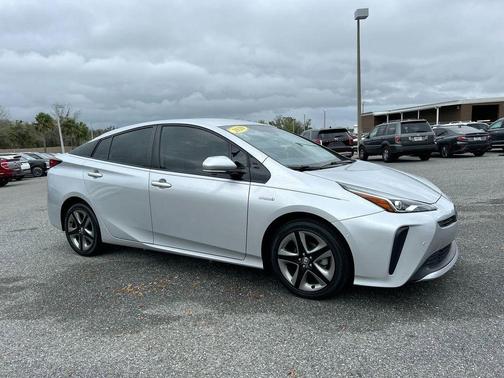 2020 Toyota Prius L