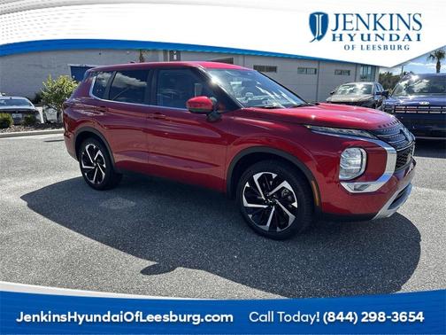 2022 Mitsubishi Outlander SE