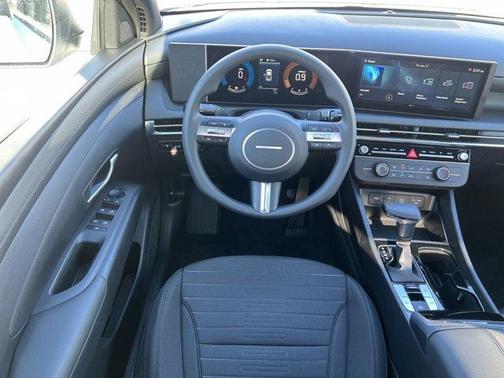 2025 Hyundai SANTA CRUZ SE