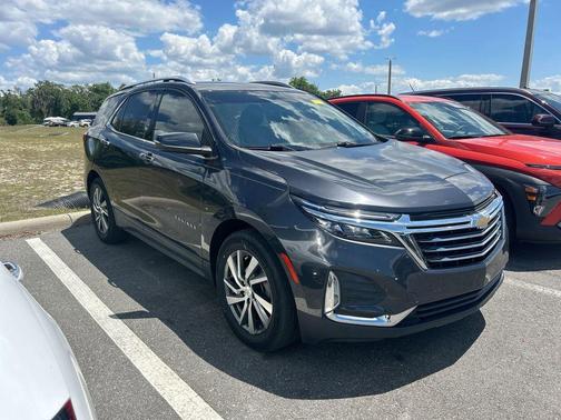 Gray 2022 Chevrolet Equinox Premier