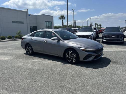 2025 Hyundai ELANTRA HEV Limited