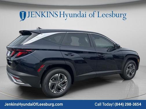 Deep Sea 2026 Hyundai TUCSON Hybrid Blue SE
