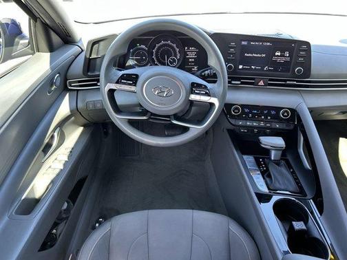 2023 Hyundai ELANTRA HEV Blue