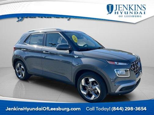 2024 Hyundai VENUE SEL