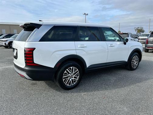 2026 Hyundai PALISADE SE