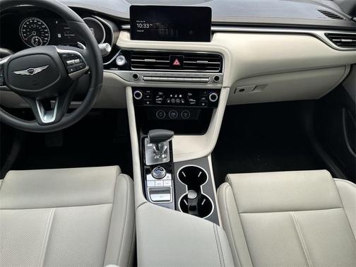 2025 Genesis G70 2.5T