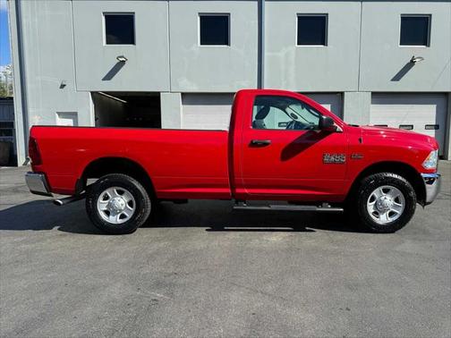 2017 RAM 2500 Tradesman Regular Cab 4x2 8' Box