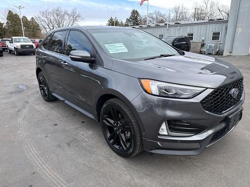 2019 Ford Edge ST