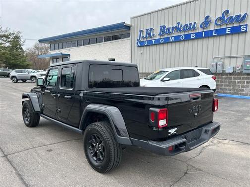 2021 Jeep Gladiator Willys 4x4