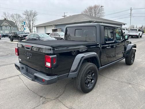 2021 Jeep Gladiator Willys 4x4