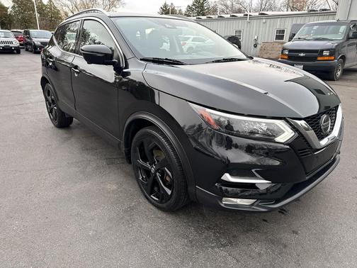 2020 Nissan Rogue Sport SL