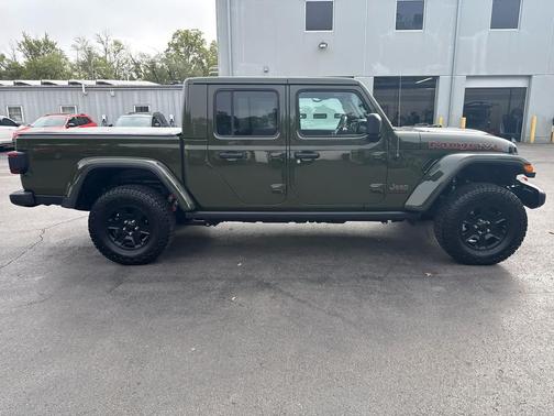 2023 Jeep Gladiator Mojave 4x4