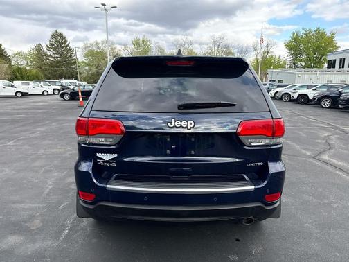True Blue Pearlcoat 2017 Jeep Grand Cherokee Limited
