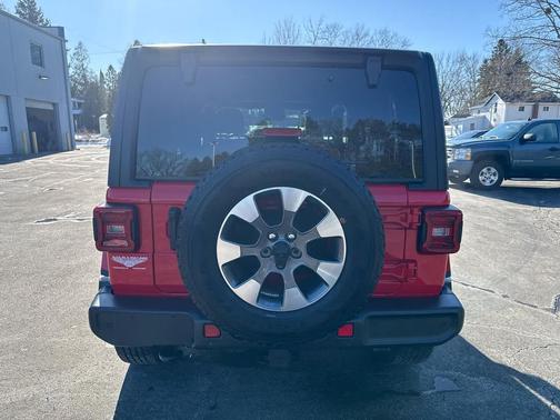 2022 Jeep Wrangler Unlimited Sahara