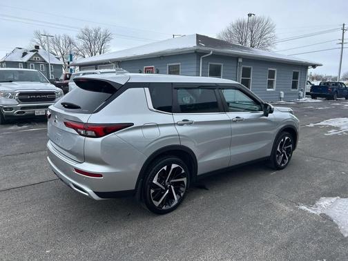 2023 Mitsubishi Outlander SE 2.5 S-AWC