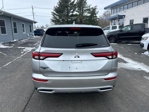 2023 Mitsubishi Outlander SE 2.5 S-AWC