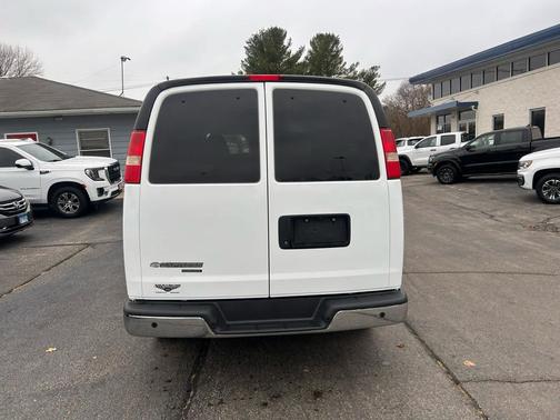 2014 Chevrolet Express 2500 LT