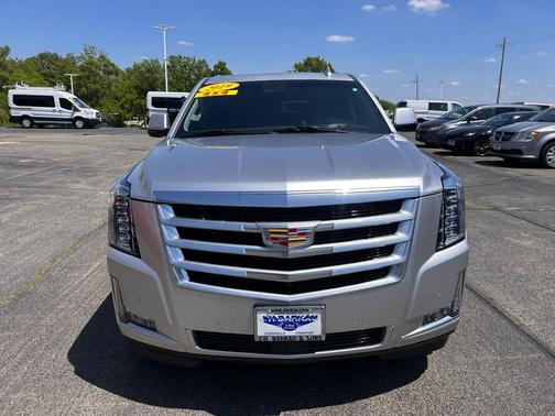 Radiant Silver Metallic 2019 Cadillac Escalade Premium Luxury