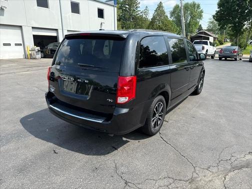 2016 Dodge Grand Caravan R/T